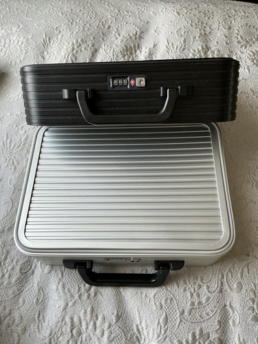 Hard shell all metal - hard,