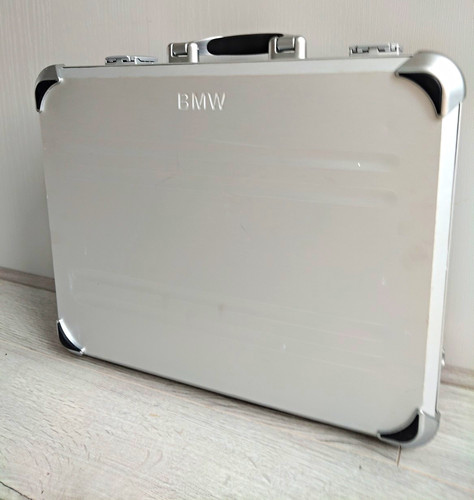 Bmw aluminium metal hard - aluminium,